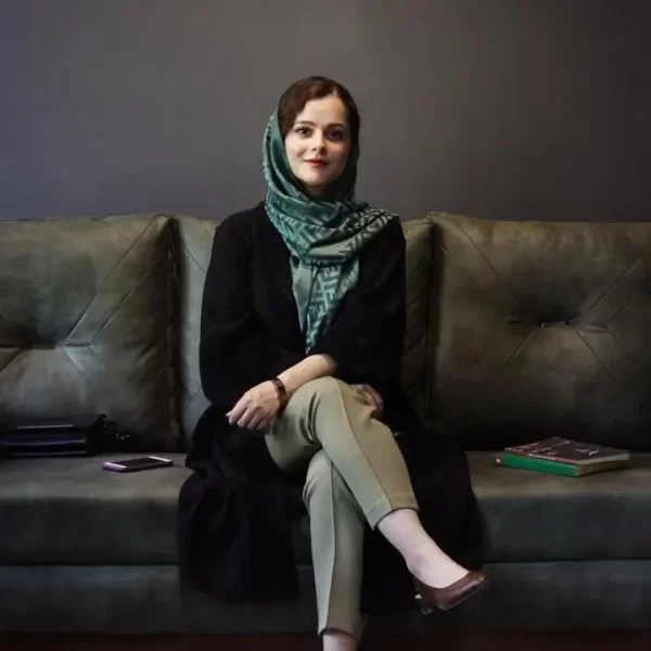 زهرا خراسانی